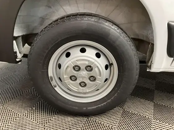 PEUGEOT BOXER FG II - voiture d'occasion - Photo 23