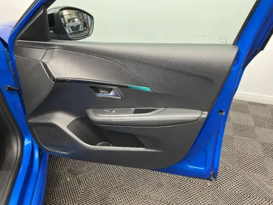 PEUGEOT 208 BUSINESS R II - voiture d'occasion - Photo 20