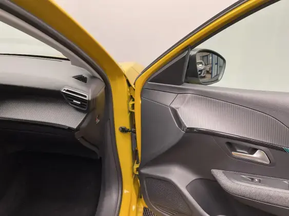 PEUGEOT 208 ELECTRIQUE II - voiture d'occasion - Photo 20