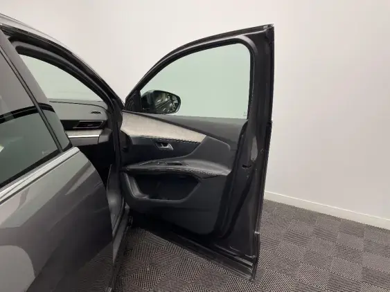 PEUGEOT 3008 II - voiture d'occasion - Photo 20