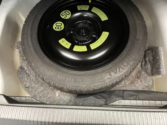 PEUGEOT 2008 II - voiture d'occasion - Photo 17