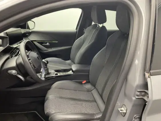 PEUGEOT 208 II - voiture d'occasion - Photo 18