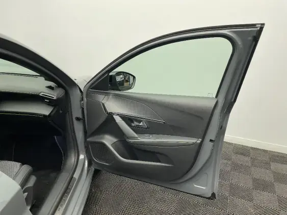 PEUGEOT 208 II - voiture d'occasion - Photo 20