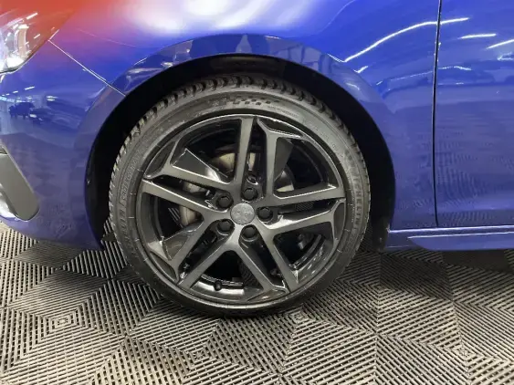 PEUGEOT 308 II - voiture d'occasion - Photo 23