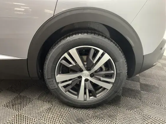 PEUGEOT 3008 II - voiture d'occasion - Photo 24