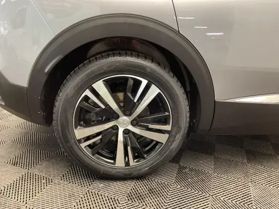 PEUGEOT 3008 II - voiture d'occasion - Photo 24