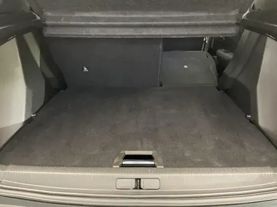 PEUGEOT 2008 II - voiture d'occasion - Photo 15