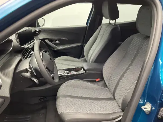 PEUGEOT 2008 II - voiture d'occasion - Photo 17