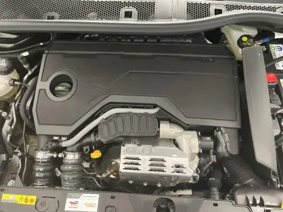 PEUGEOT 2008 II - voiture d'occasion - Photo 21