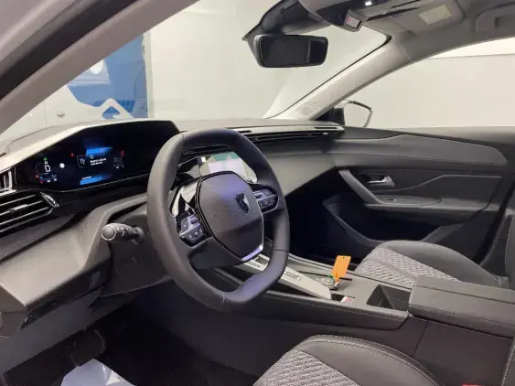 PEUGEOT 308 III - voiture d'occasion - Photo 18