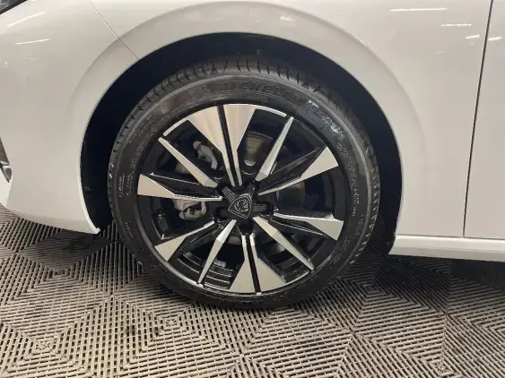 PEUGEOT 308 III - voiture d'occasion - Photo 23