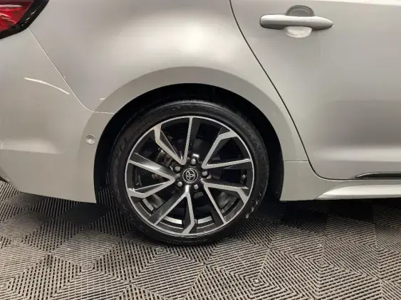 TOYOTA COROLLA TOURING SPT X - voiture d'occasion - Photo 25