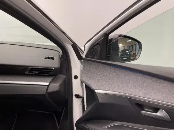 PEUGEOT 3008 II - voiture d'occasion - Photo 20