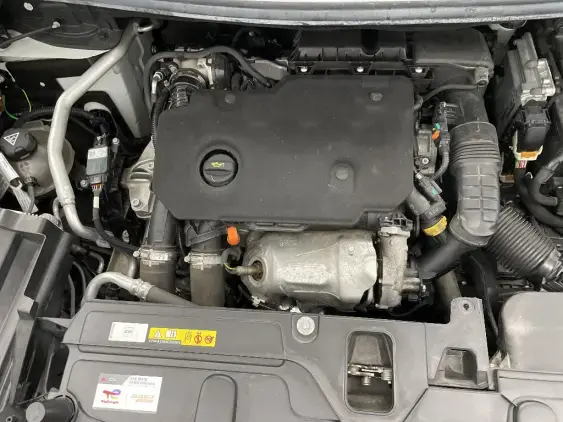 PEUGEOT 3008 II - voiture d'occasion - Photo 21