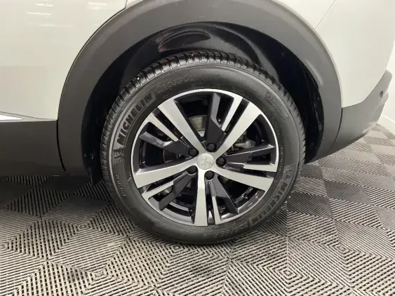 PEUGEOT 3008 II - voiture d'occasion - Photo 24