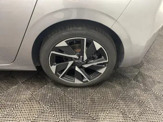 PEUGEOT 308 III - voiture d'occasion - Photo 23