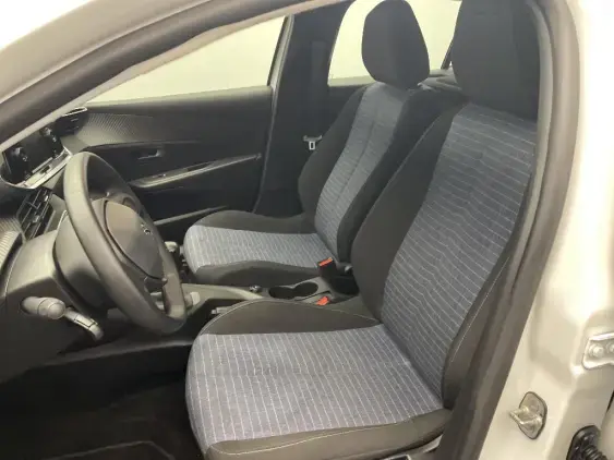 PEUGEOT 208 II - voiture d'occasion - Photo 15
