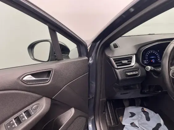 RENAULT CLIO V - voiture d'occasion - Photo 19