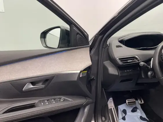 PEUGEOT 5008 II - voiture d'occasion - Photo 19