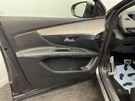 PEUGEOT 3008 II - voiture d'occasion - Photo 19