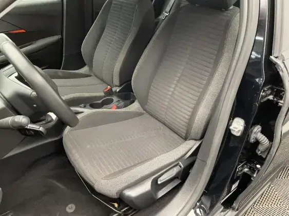PEUGEOT 208 II - voiture d'occasion - Photo 17
