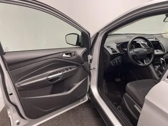 FORD KUGA II - voiture d'occasion - Photo 17