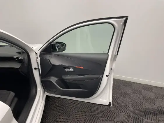 PEUGEOT 208 ELECTRIQUE II - voiture d'occasion - Photo 18