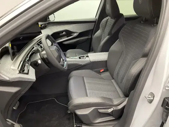 PEUGEOT 3008 III - voiture d'occasion - Photo 18