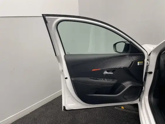 PEUGEOT 208 ELECTRIQUE II - voiture d'occasion - Photo 19