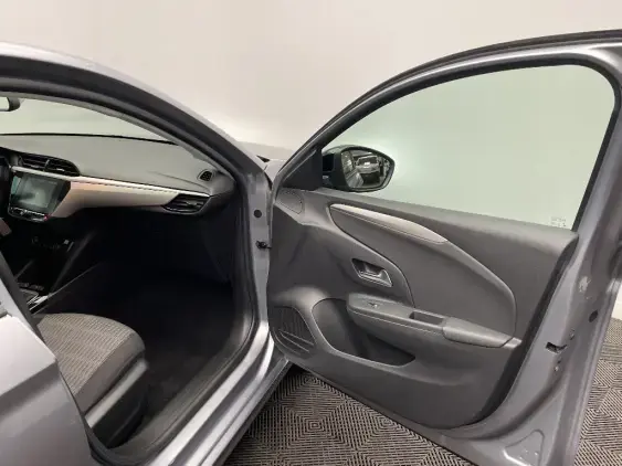 OPEL CORSA F - voiture d'occasion - Photo 18