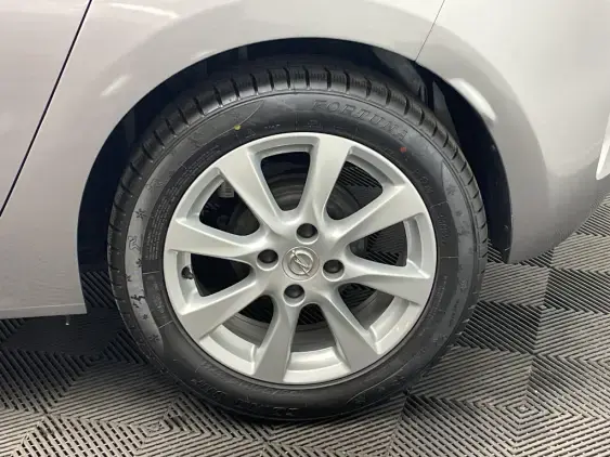 OPEL CORSA F - voiture d'occasion - Photo 21