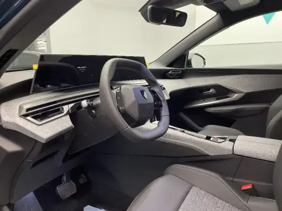 PEUGEOT 3008 III - voiture d'occasion - Photo 17