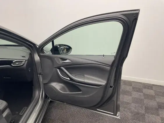OPEL ASTRA K - voiture d'occasion - Photo 19