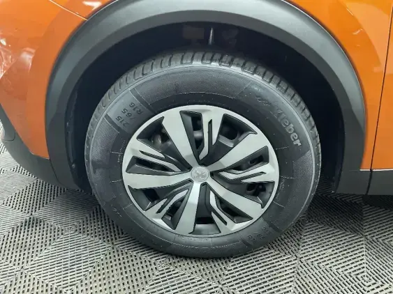 PEUGEOT 2008 ELECTRIQUE II - voiture d'occasion - Photo 23