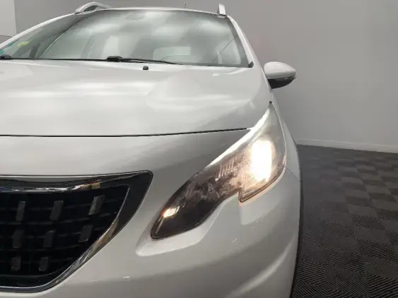 PEUGEOT 2008 - voiture d'occasion - Photo 22