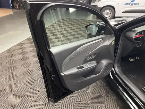 OPEL CORSA F - voiture d'occasion - Photo 19