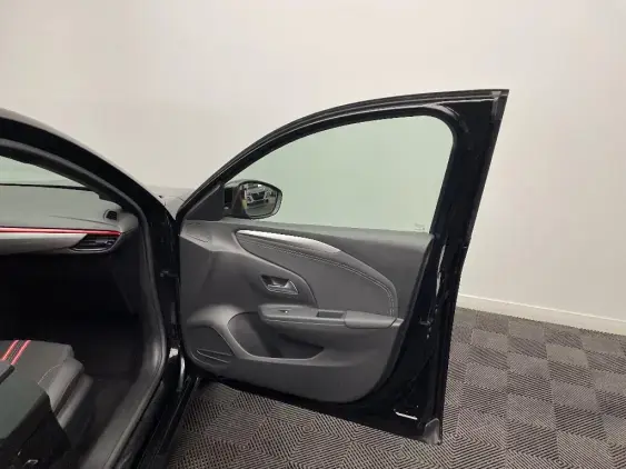 OPEL CORSA F - voiture d'occasion - Photo 20