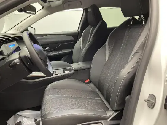 PEUGEOT 308 III - voiture d'occasion - Photo 16
