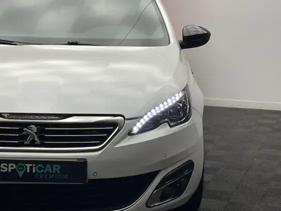 PEUGEOT 308 SW II - voiture d'occasion - Photo 19