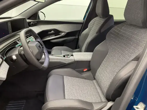 PEUGEOT 3008 III - voiture d'occasion - Photo 18