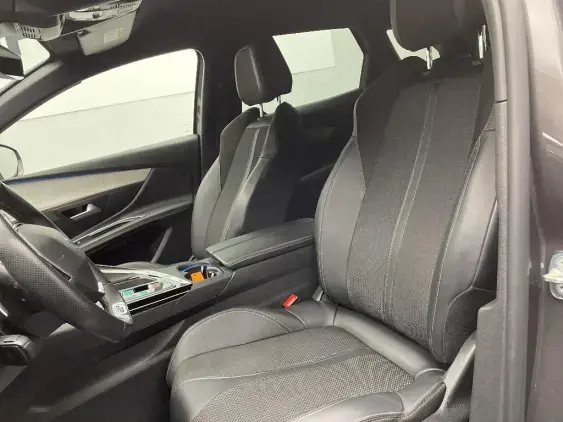 PEUGEOT 3008 II - voiture d'occasion - Photo 16