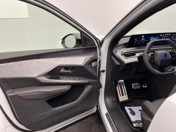 PEUGEOT 5008 III - voiture d'occasion - Photo 18