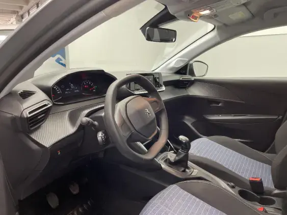 PEUGEOT 208 II - voiture d'occasion - Photo 18