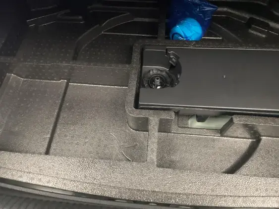 PEUGEOT 308 III - voiture d'occasion - Photo 17