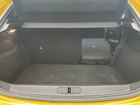 PEUGEOT 208 II - voiture d'occasion - Photo 16