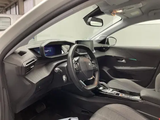 PEUGEOT 208 ELECTRIQUE II - voiture d'occasion - Photo 18