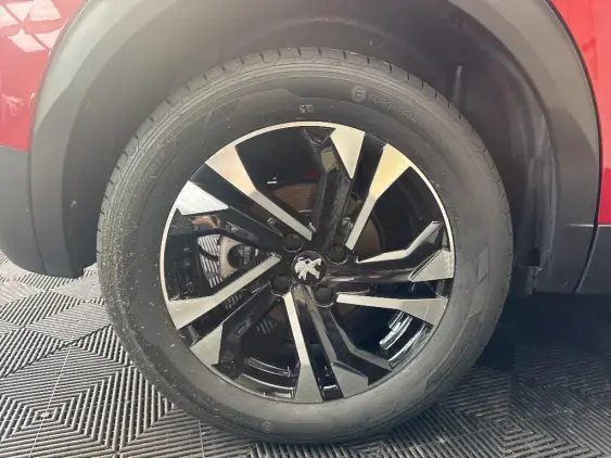 PEUGEOT 2008 ELECTRIQUE II - voiture d'occasion - Photo 24