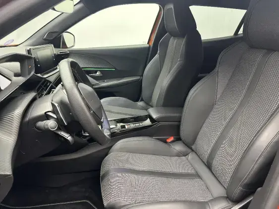 PEUGEOT 2008 II - voiture d'occasion - Photo 16