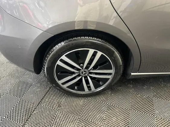 MERCEDES CLASSE B III - voiture d'occasion - Photo 21