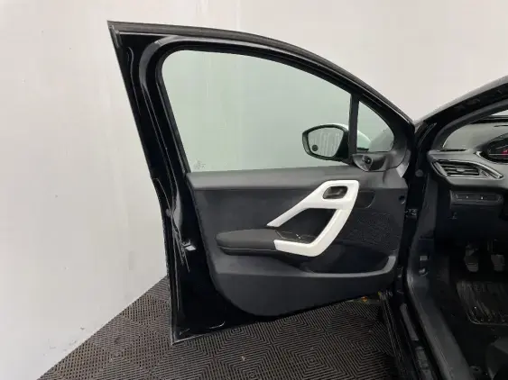 PEUGEOT 208 - voiture d'occasion - Photo 15